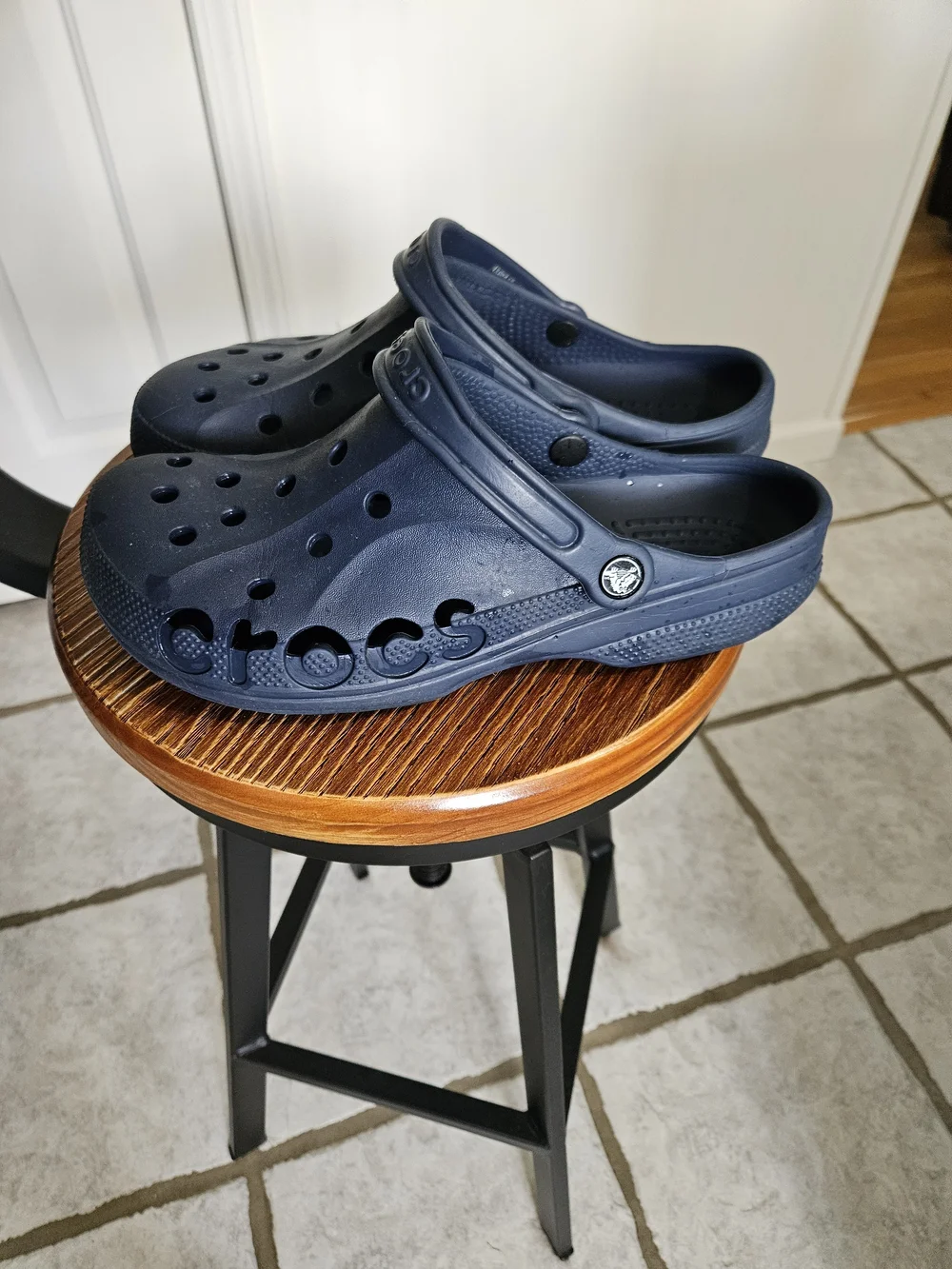 CROCS casual slip